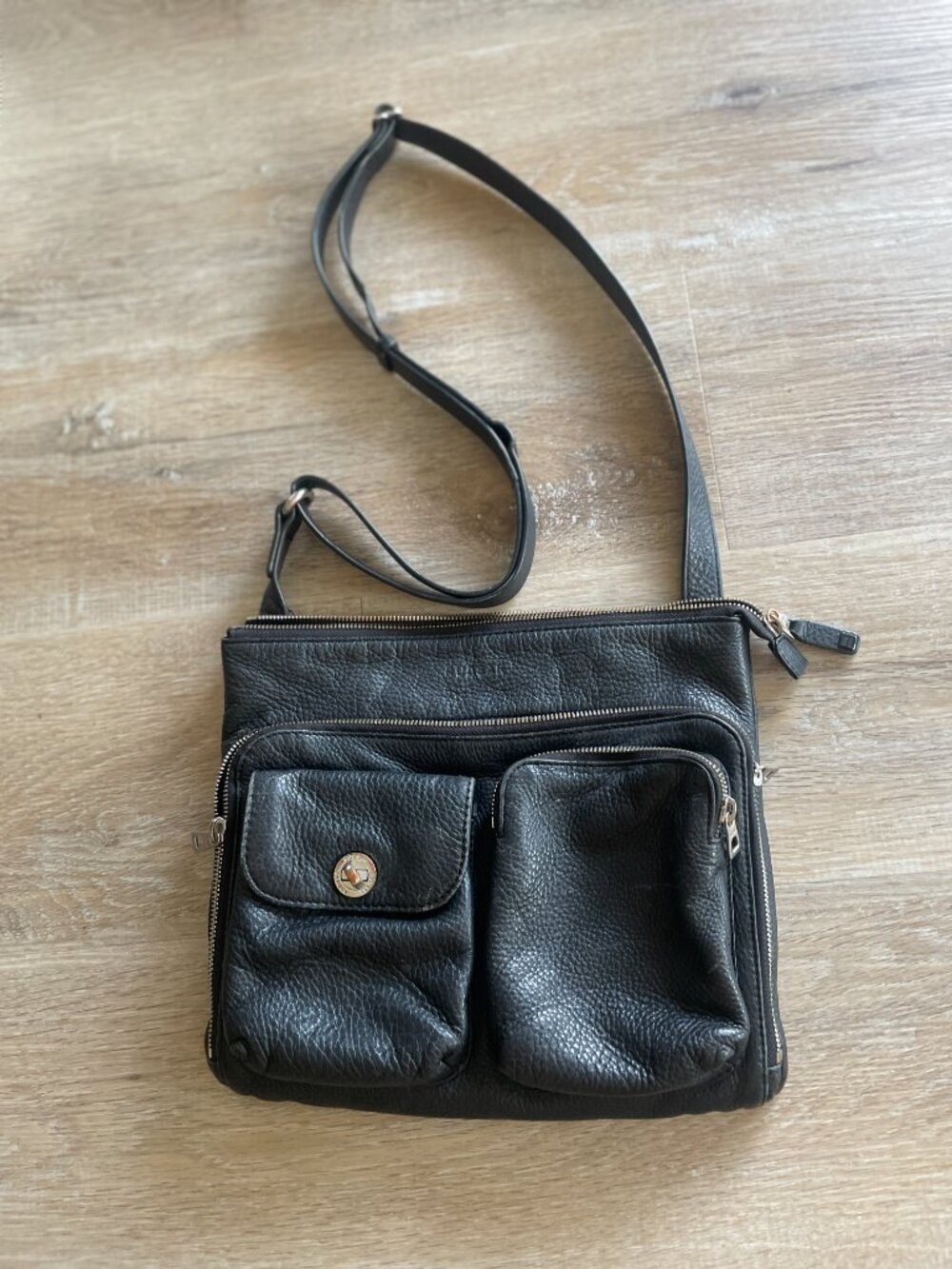 Rudsak Leather Shoulder/Crossbody Bag